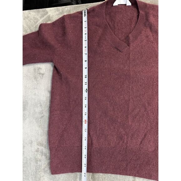 EVERLANE Deep Red Burgundy Long Sleeve V-Neck Pullover Cashmere Sweater XS Cozy - Picture 4 of 7